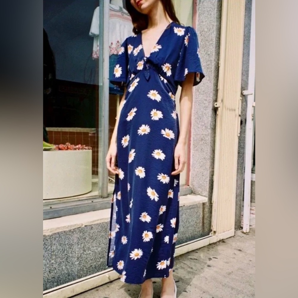 Lisa Says Gah! Jess Dress in Navy Daisy